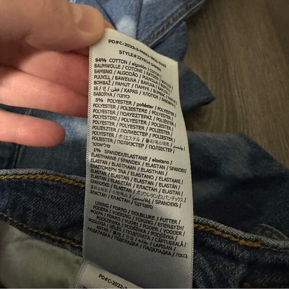 GUESS Heart Print Mom Jeans Girls' Size 16 Medium Wash 5 Pocket Big Girls Denim - Picture 8 of 11